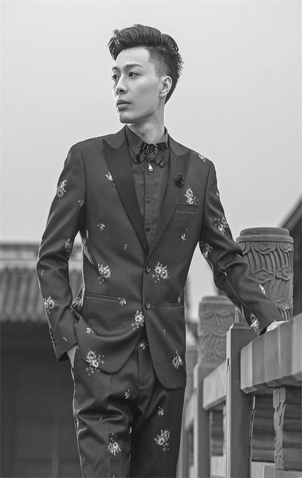 李凌霄